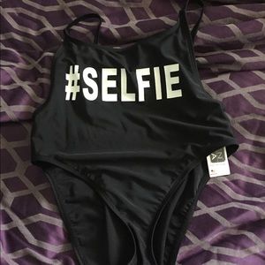 Selfie swimsuit (brand new)